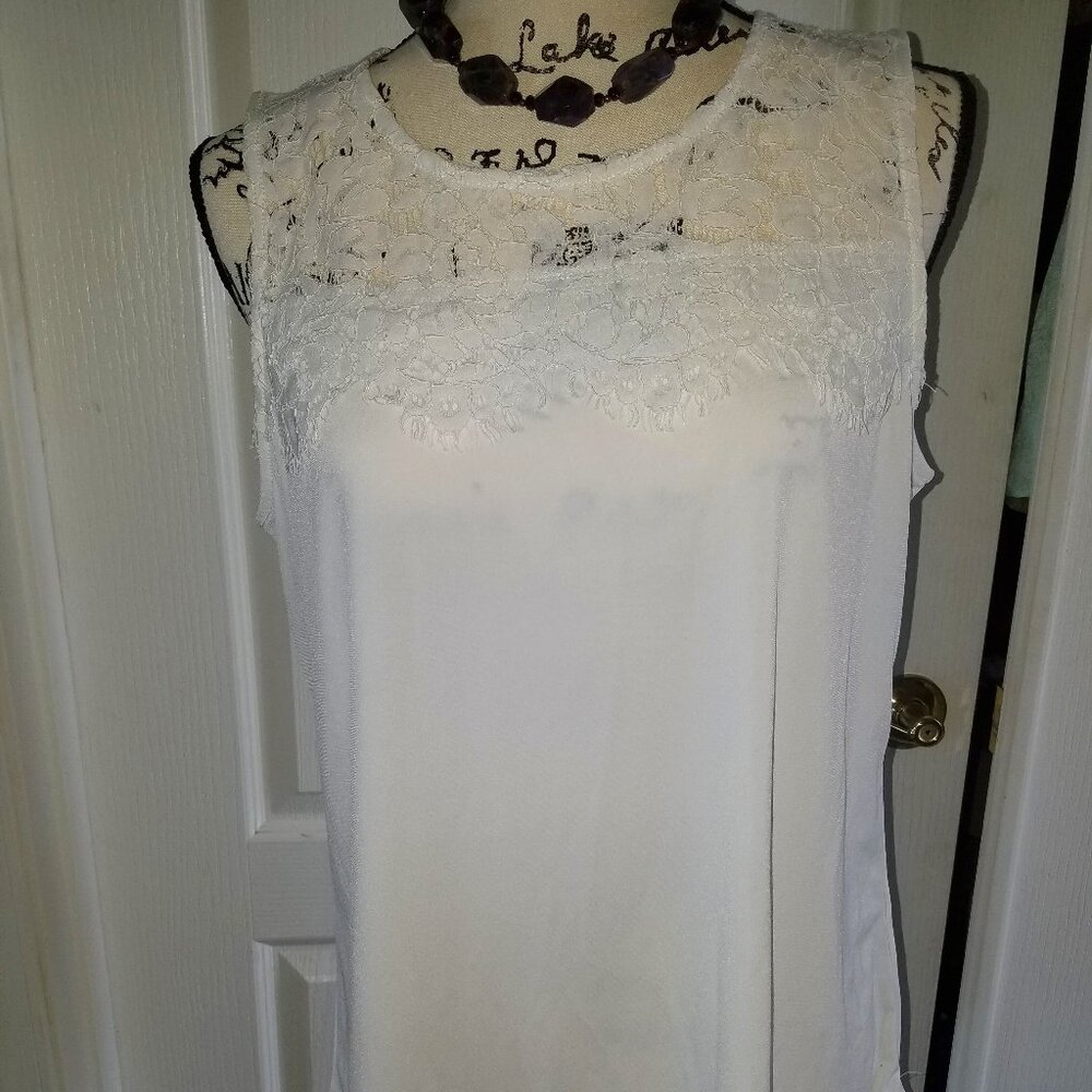 New Anne Klein White Lace Blouse Top Size Medium